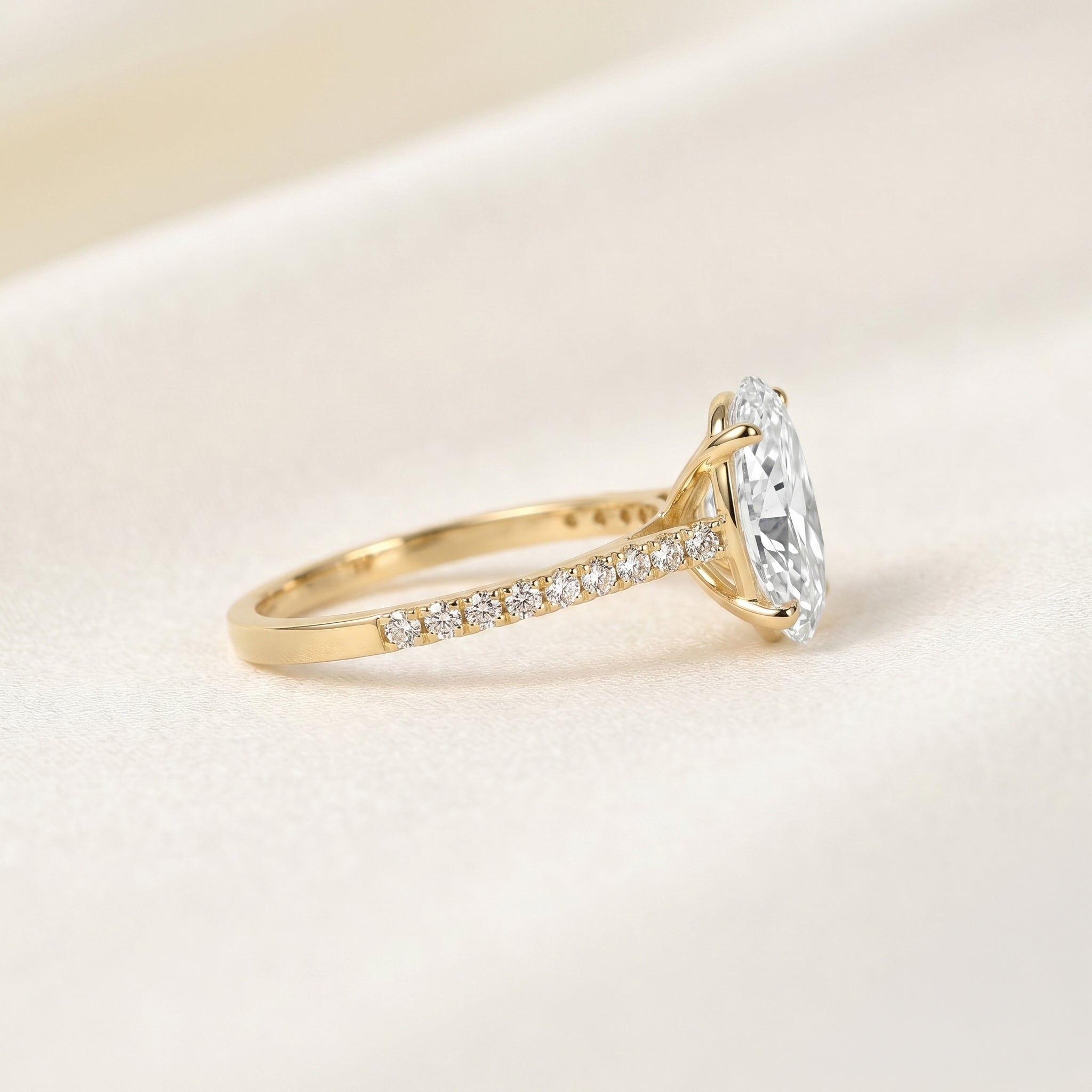 Engagement Ring With Oval & Round Cut Solitaire 14K Yellow Gold 3.32 CTW