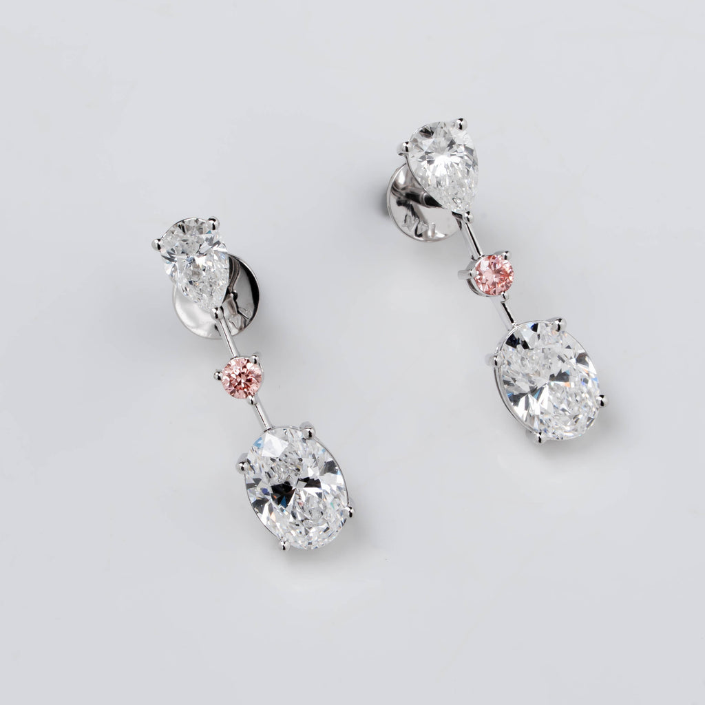 DROP EARRINGS WITH COMBINATION OF PEAR, PINK ROUND & OVAL CUT SOLITAIRE DIAMOND  IN GOLD