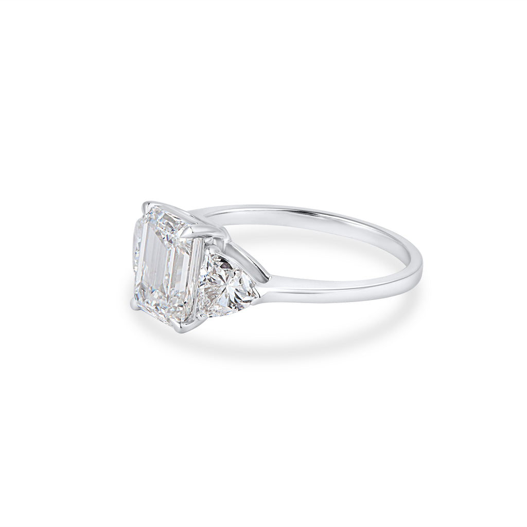 ETERNAL EMERALD & UNIQUE TRILLION CUT SOLITAIRE LAB GROWN DIAMOND