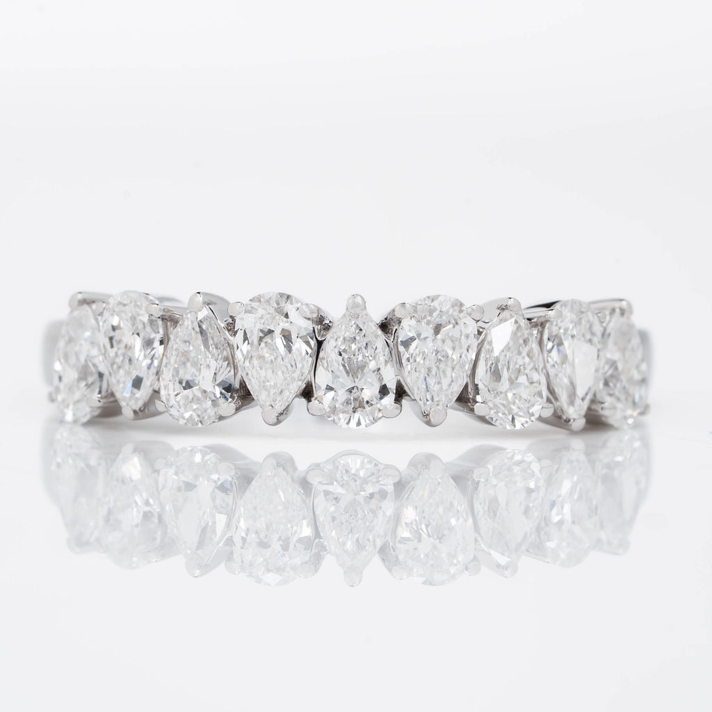 CROWN RING IN PEAR CUT SOLITAIRE LAB GROWN DIAMOND