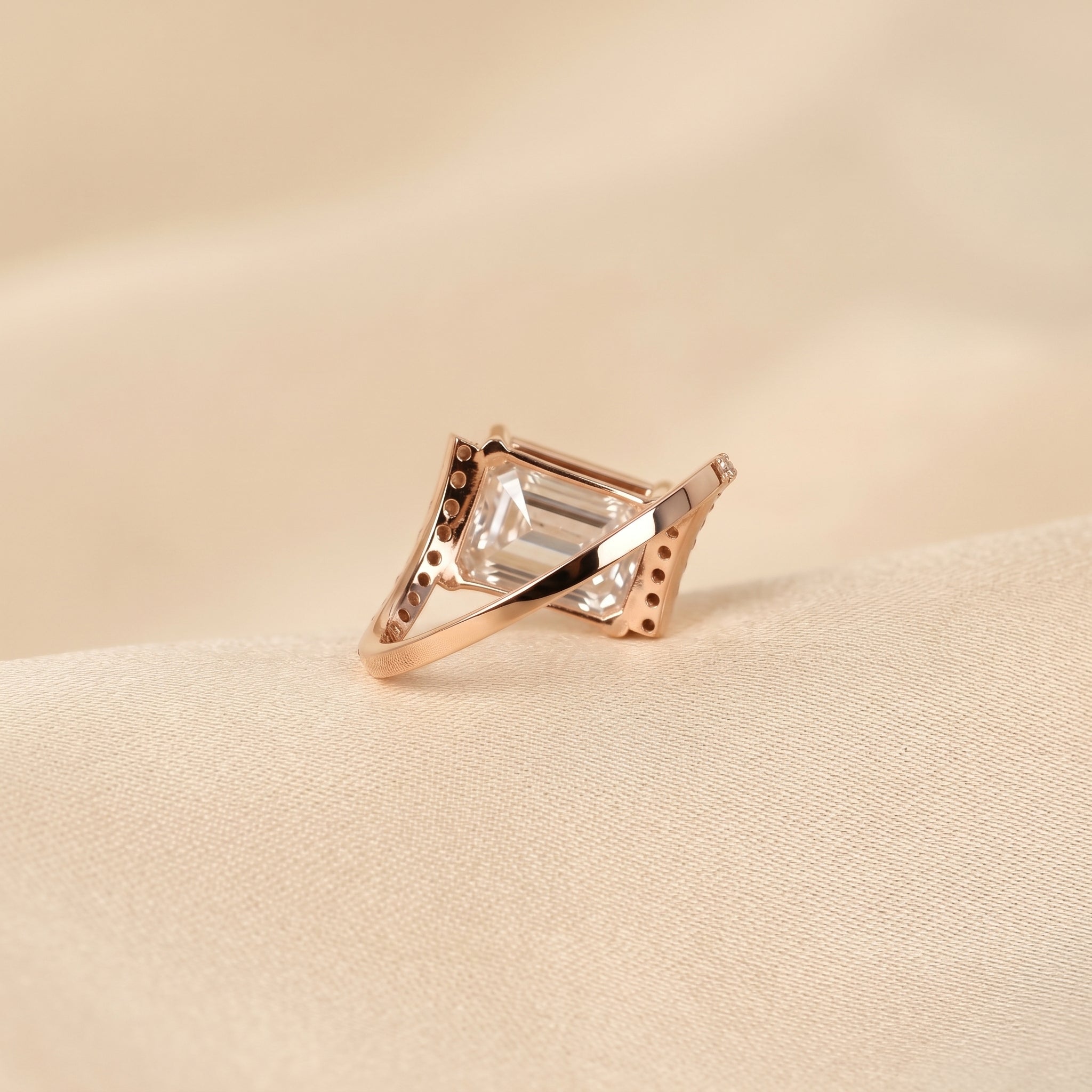 Emerald Lab Grown Diamond Pavé Bypass Ring in 18K Rose Gold 3.23 CTW