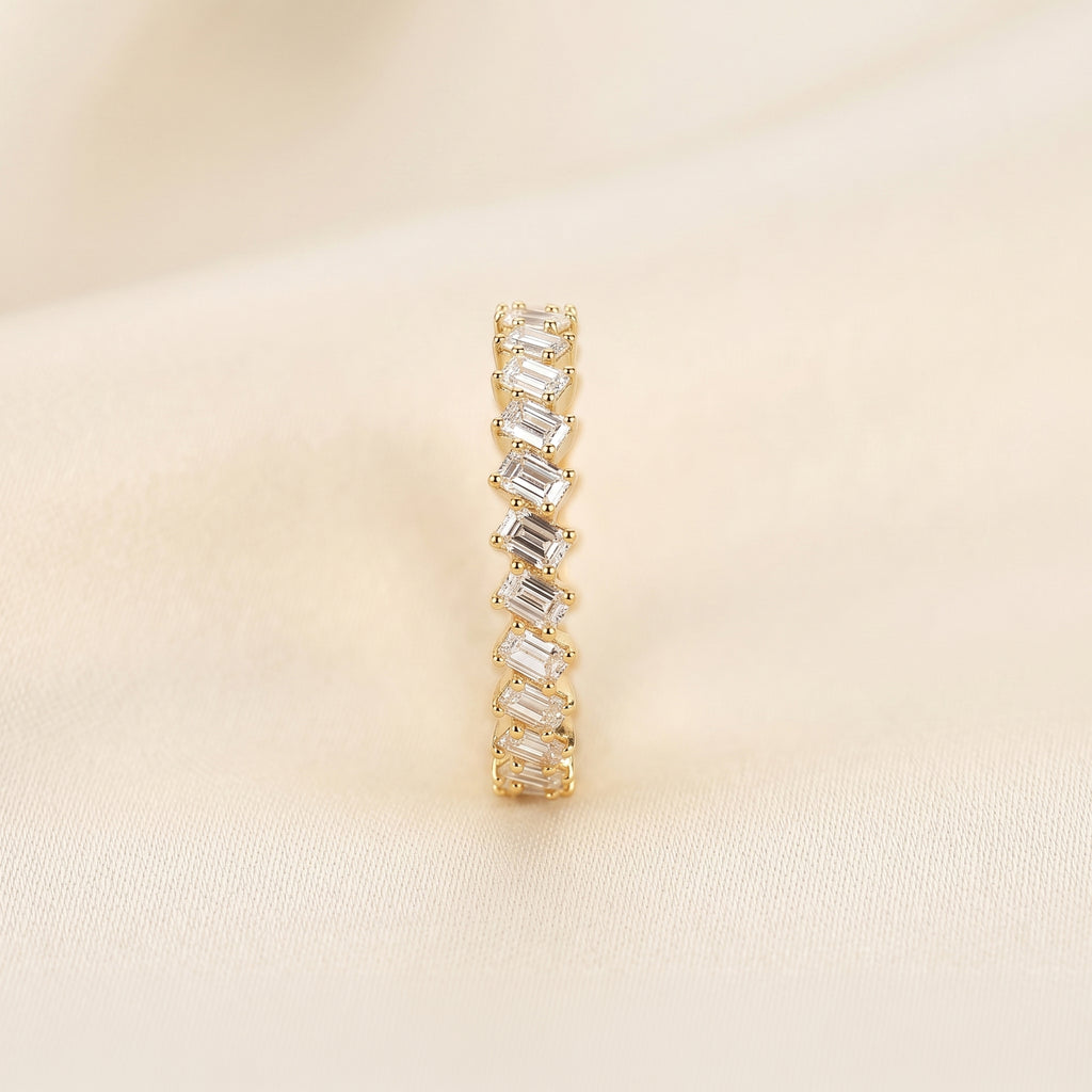 Emerald Lab Grown Diamond Zigzag Eternity Band in 10K Yellow Gold 2 CTW