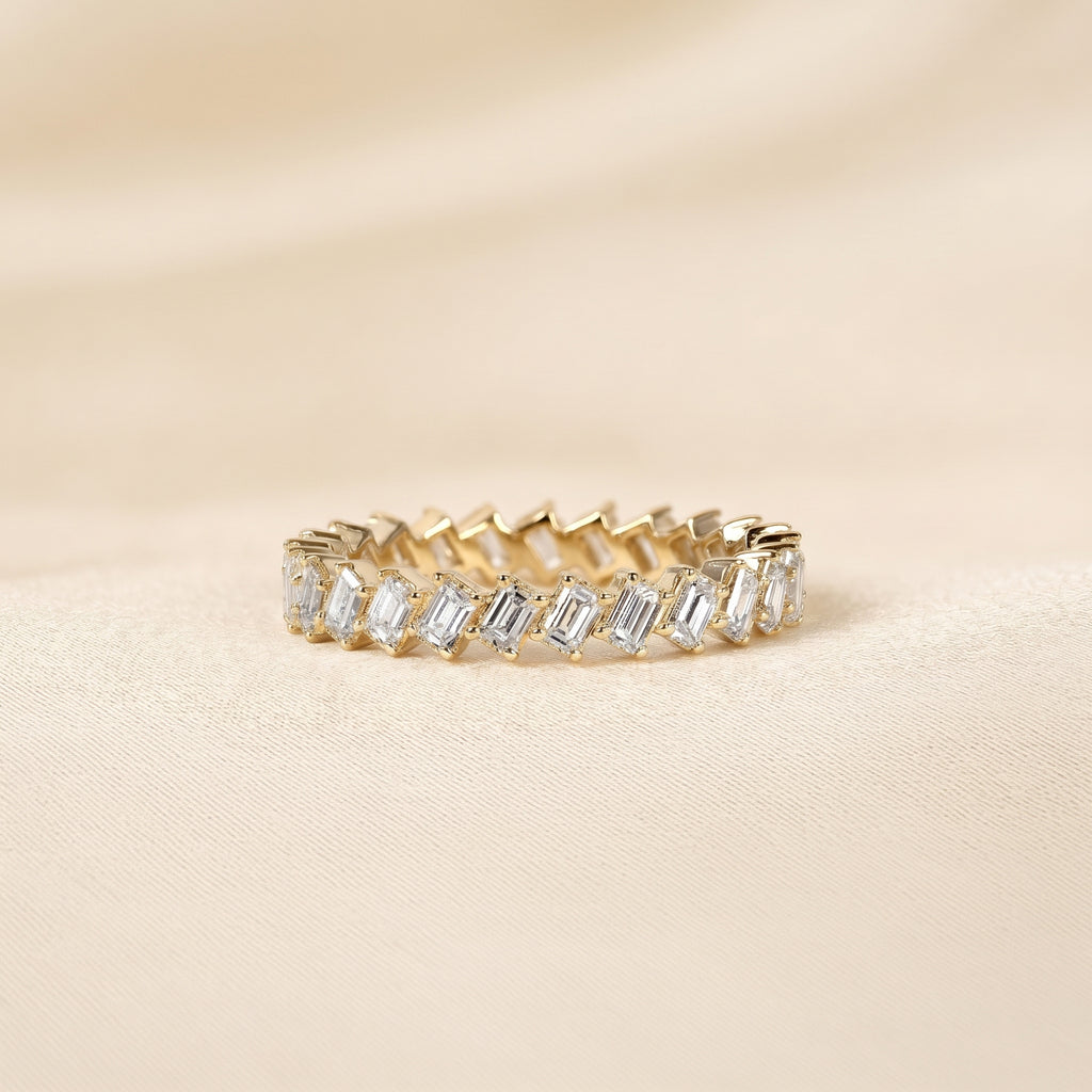 Emerald Lab Grown Diamond Zigzag Eternity Band in 18K Yellow Gold 2 CTW
