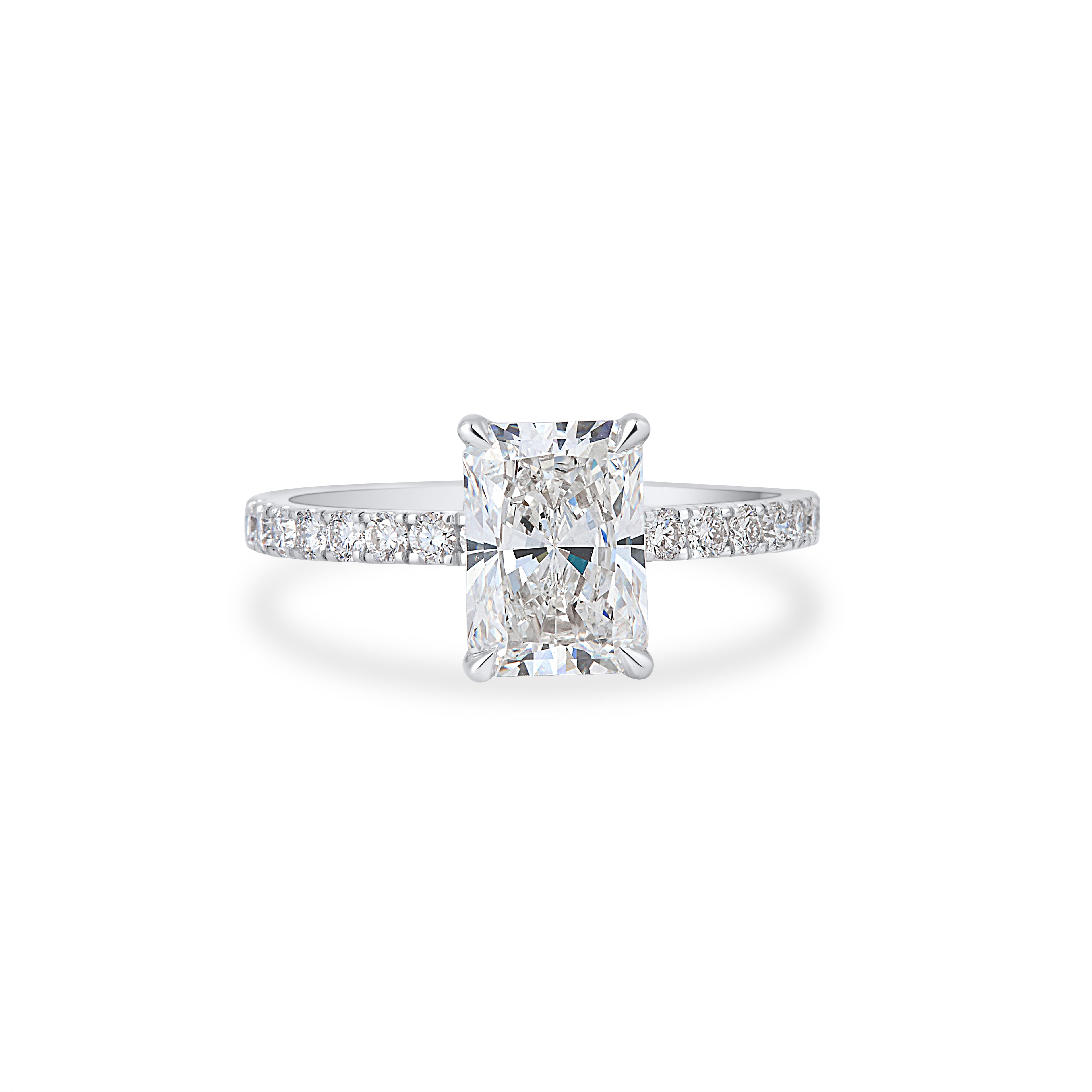 Halo Radiant Cut & Brilliant Round Cut Lab Grown Diamond Five Stone Ring