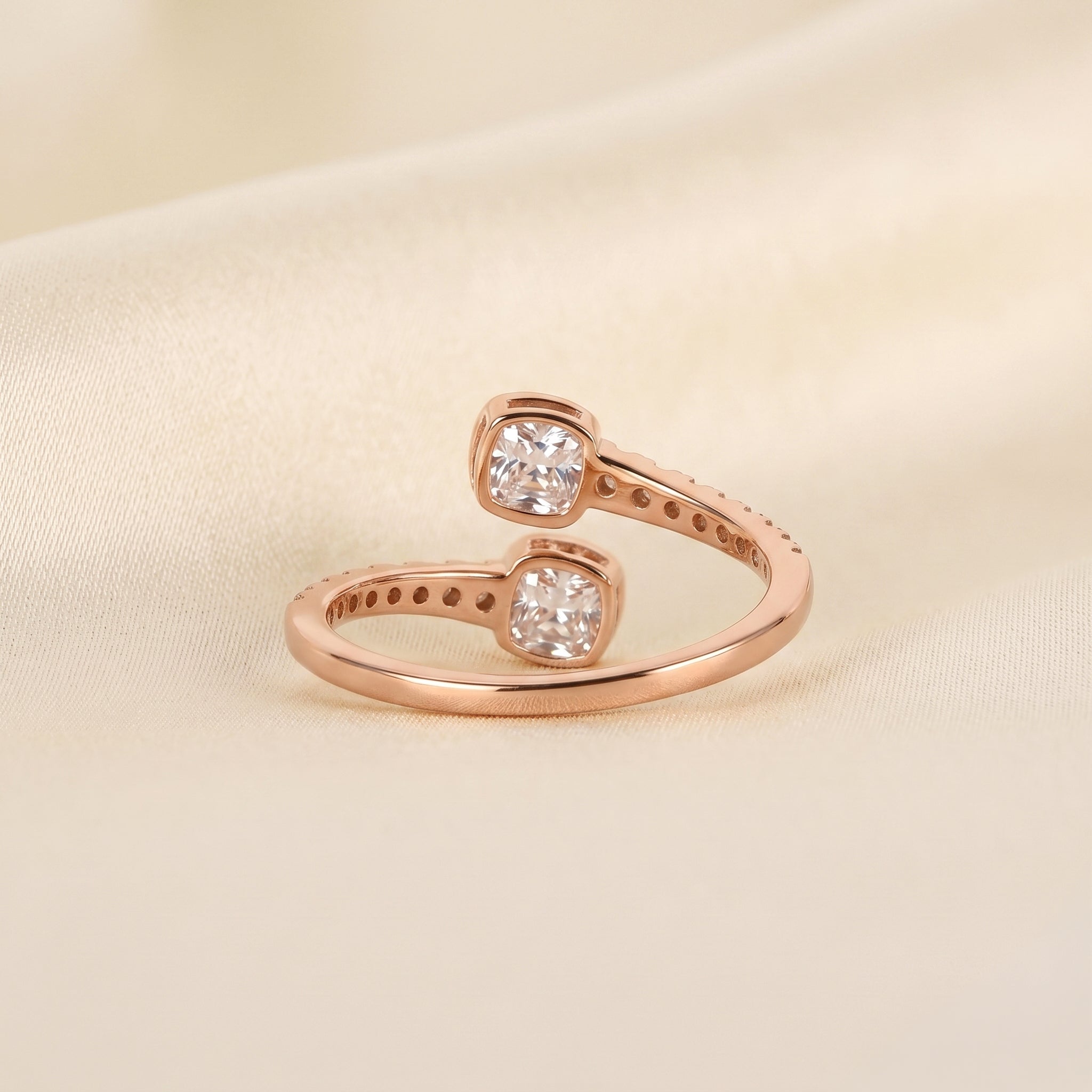 Nature-Inspired Pear Lab Grown Diamond Bypass Ring in 18K Rose Gold 0.96 CTW