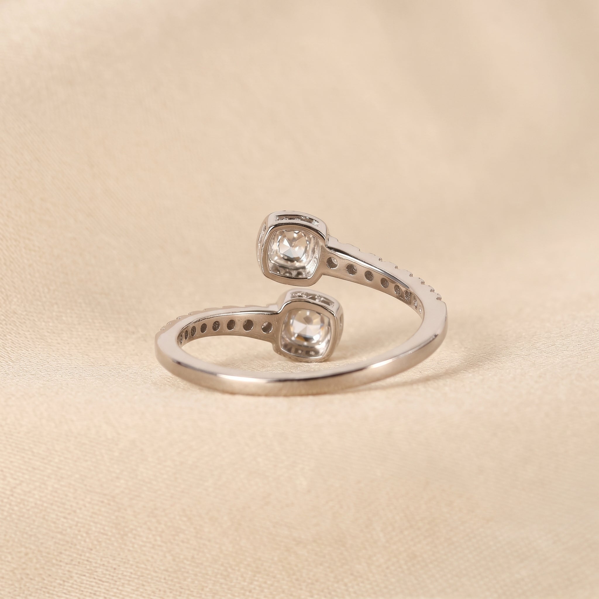 Nature-Inspired Pear Lab Grown Diamond Bypass Ring in 18K White Gold 0.96 CTW