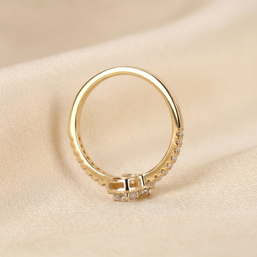 Nature-Inspired Pear Lab Grown Diamond Bypass Ring in 18K Yellow Gold 0.96 CTW