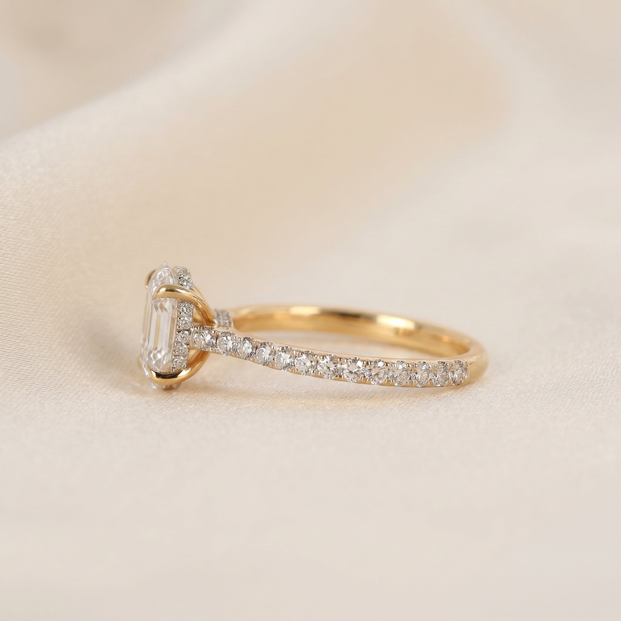 Oval & Round Lab Grown Diamond Solitaire Ring in 14K Yellow Gold 3.16 CTW