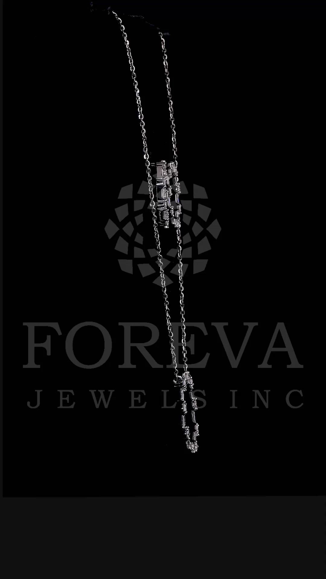 BUGUETTE AND ROUND DIAMOND UNITY CIRCLE PENDENT