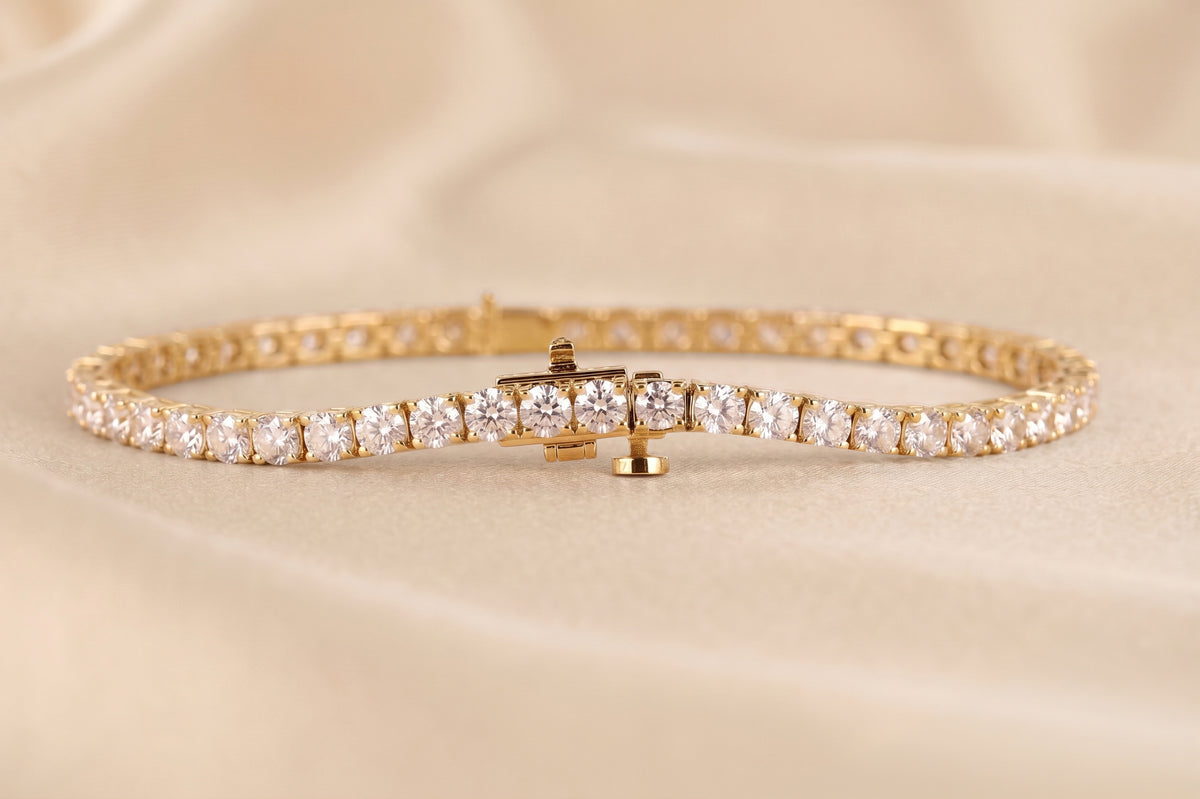 Round Lab Grown Diamond Tennis Bracelet in 18K Yellow Gold 10 CTW