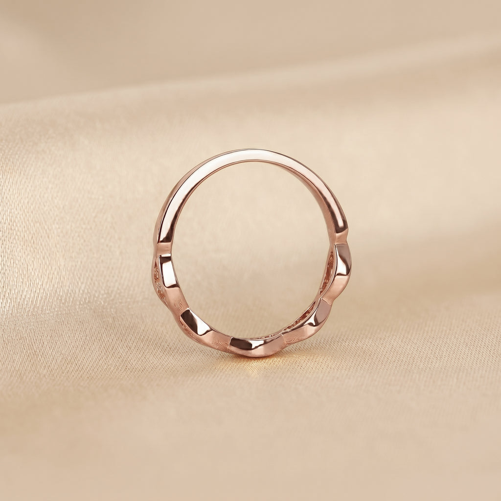 Round Lab Grown Diamond Twisted Band in 10K Rose Gold 0.12 CTW