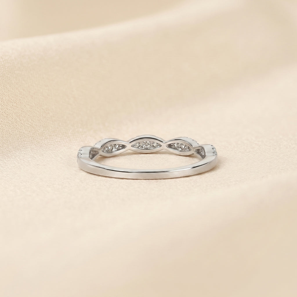 Round Lab Grown Diamond Twisted Band in 14K White Gold 0.12 CTW