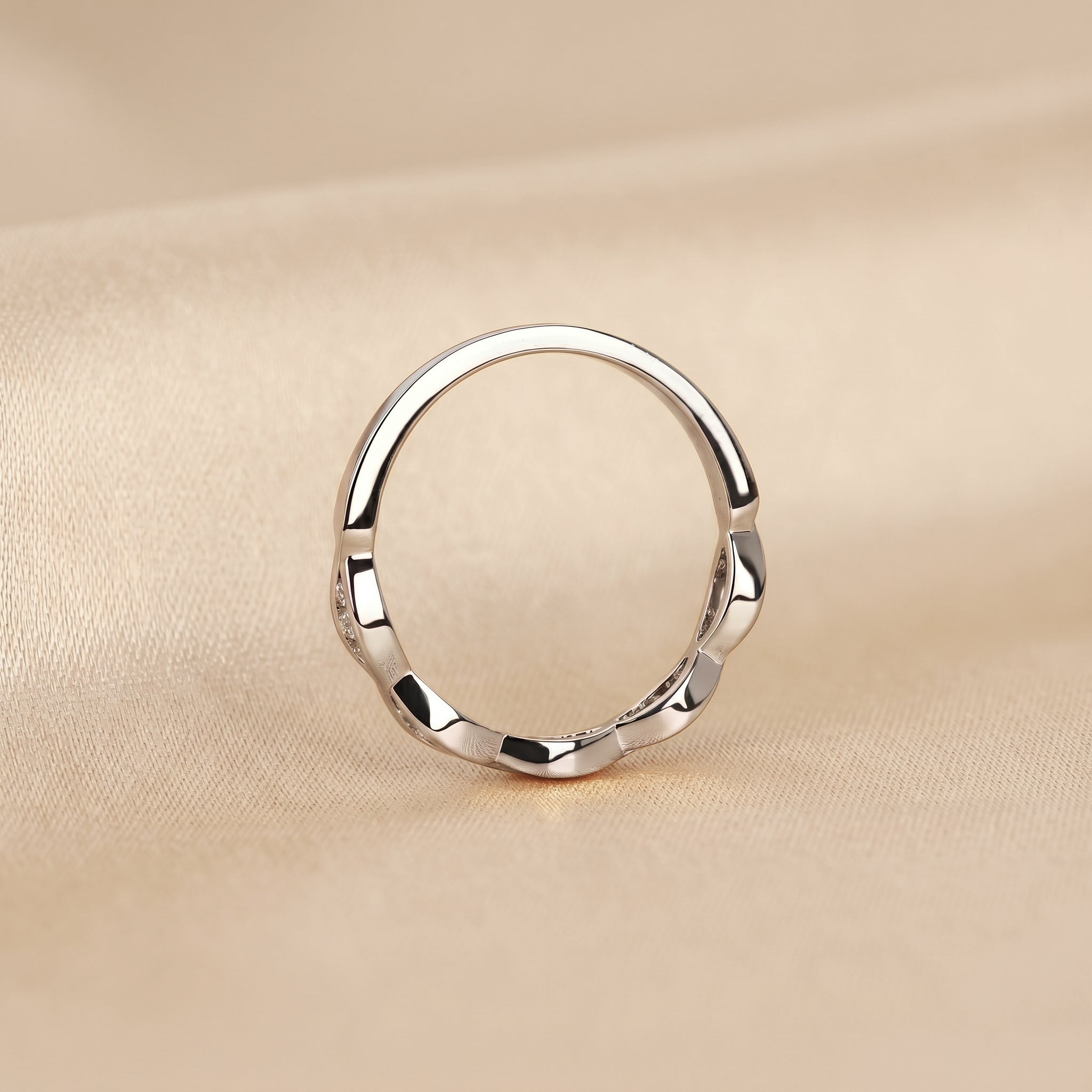 Round Lab Grown Diamond Twisted Band in 14K White Gold 0.12 CTW